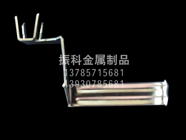 木龙骨敲击瓦扣